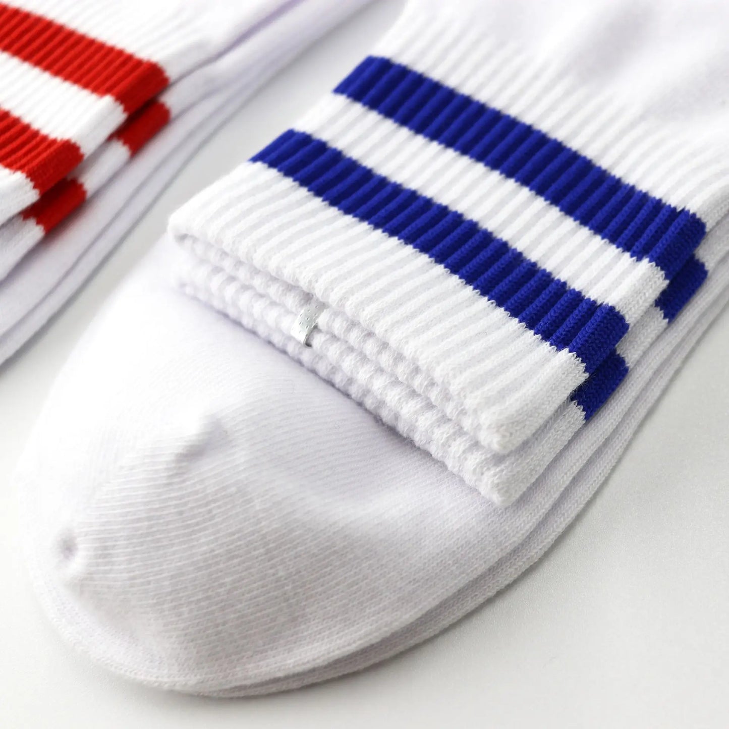 Velare Crown Stripes